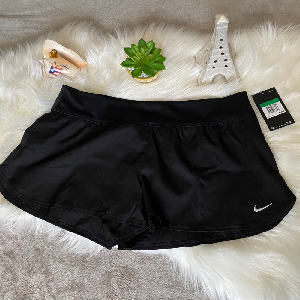 Nike women’s running shorts sz XL
